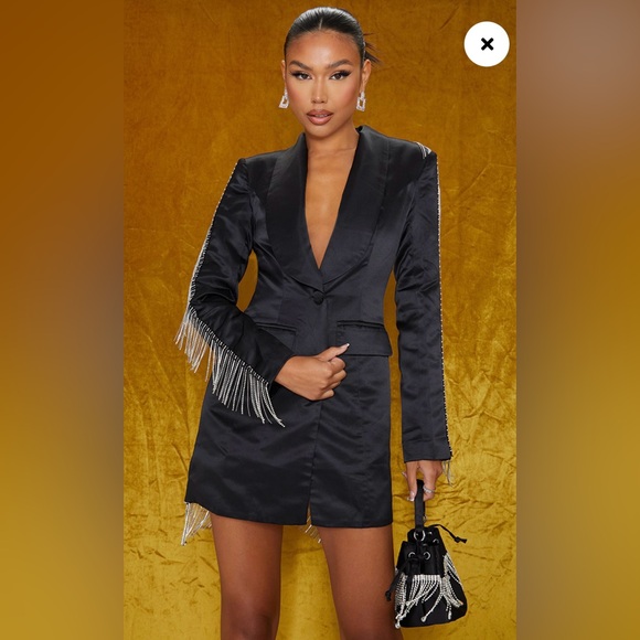 Pretty Little Thing Black Satin Oversized Diamante Trim Blazer Dress - Picture 2 of 6